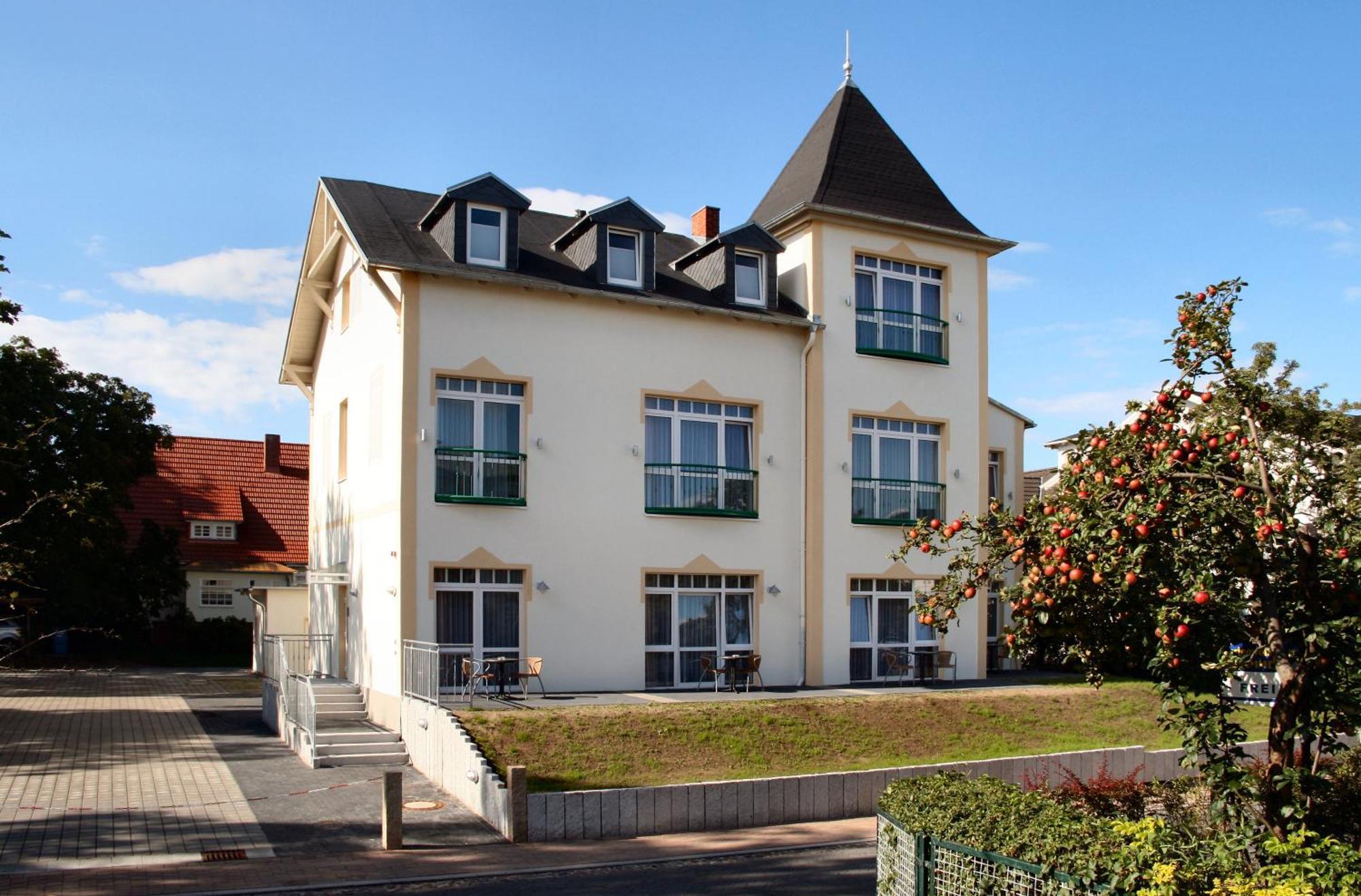 Garni Eden Hotels Херингсдорф Екстериор снимка